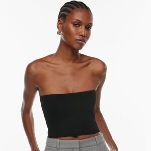 Babaton Ribbed Crop Top